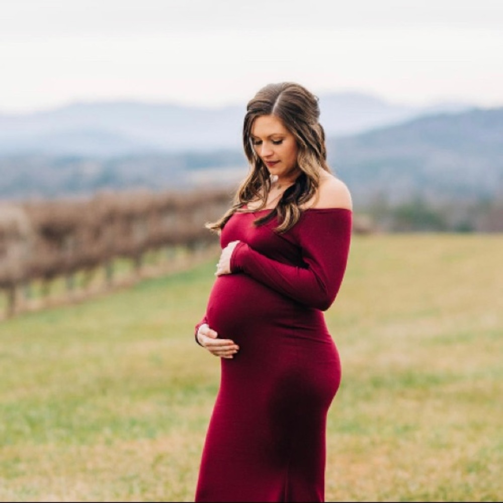 Beautiful maternity dress size small